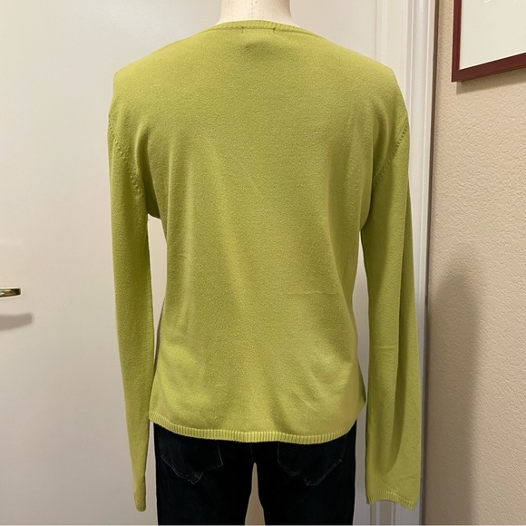 Vintage 90s light olive green sweater - Picture 3 of 10
